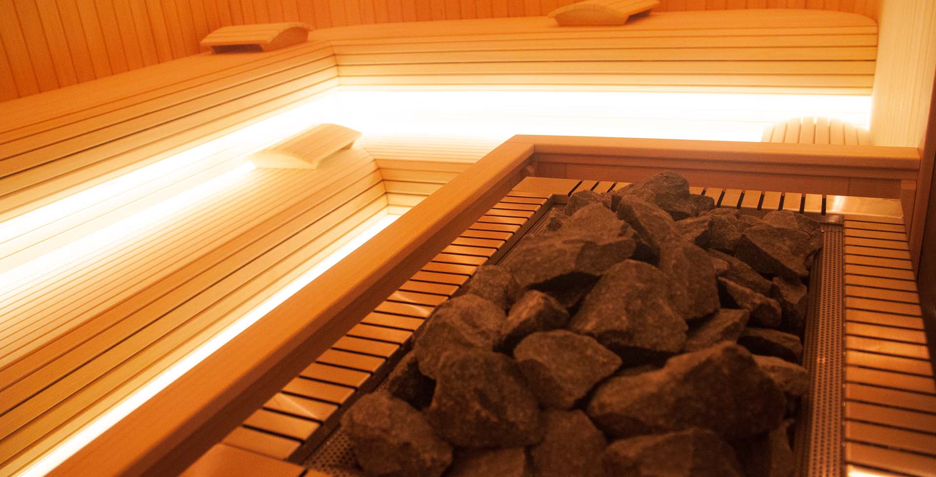 Step into opulence with Sauna Dekor's Qatar sauna. Buy and build your retreat with a design that speaks of luxury without compromising on cost.