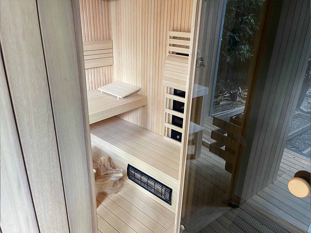 Lugano's Hidden Gem: Countryside Sauna for Tranquility Seekers